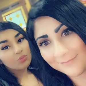 Meet your Posher, Mina